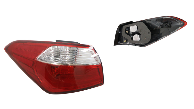 KIA CERATO YD SERIES 1 TAIL LIGHT LEFT HAND SIDE OUTER