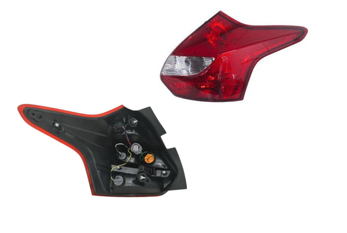 FORD FOCUS LW TAIL LIGHT RIGHT HAND SIDE